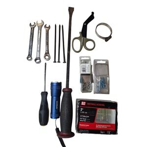 Mixed Tool Lot Pittsburgh Hyper Tough Wrenches Pry Bar Rayovac‎ Flashlight A3